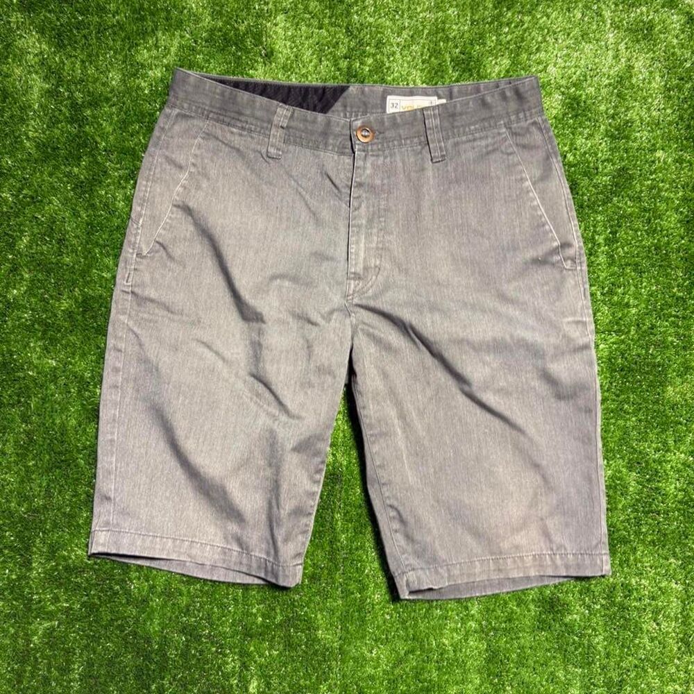 Volcom Men's Grey and Navy Shorts